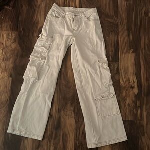 White pacsun cargo jeans